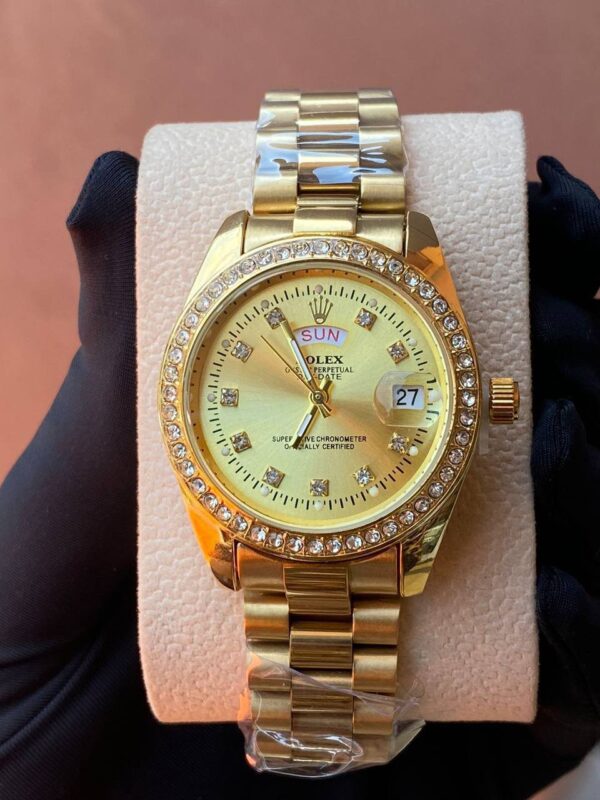 ROLEX ICED LADIES WATCH - Image 9